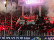 Tak Ingin Timnas Dihukum Bertanding Tanpa Penonton, Ini 5 Hal Terkait Flare