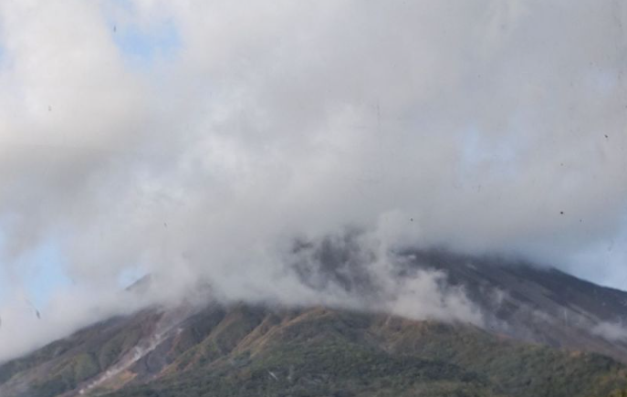 Sudah Tujuh Pekan Gunung Karangetang Alami Erupsi