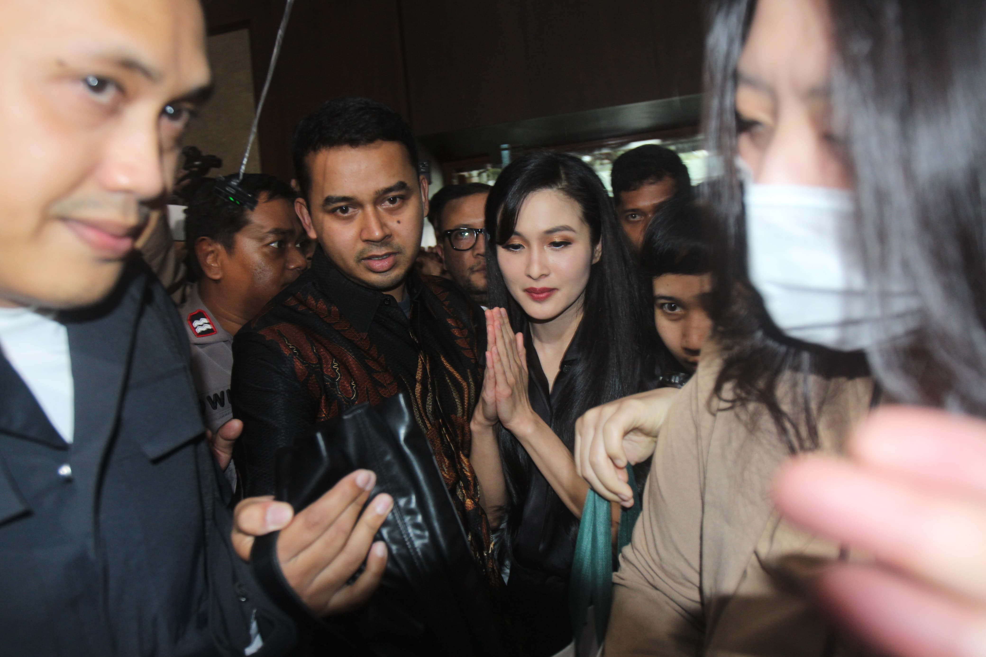 Dihadapan Majelis Hakim Sandra Dewi Sebut Harvey Moeis Sebagai Suami Tercinta