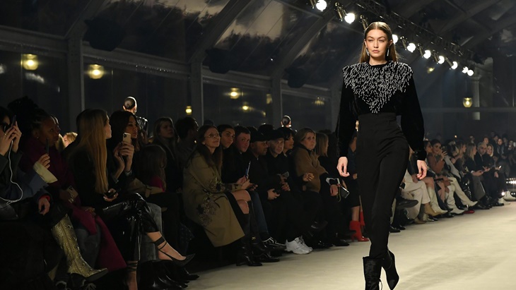 Paris Fashion Week Turut Tingkatkan Kinerja Lingkungan