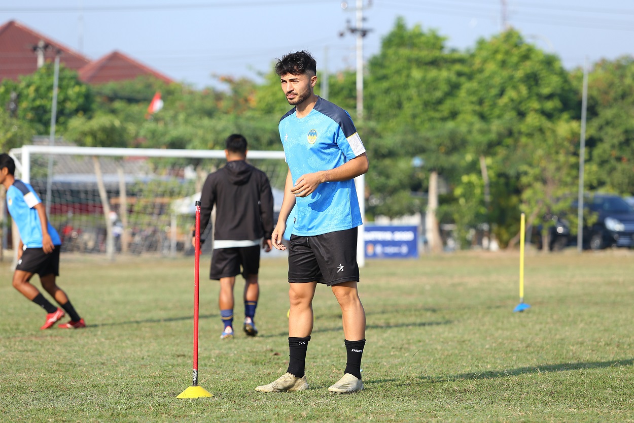 Gabung ke PSIM Yogja, Andreas Campollo Bertekad Bantu Tim Promosi ke Liga 1
