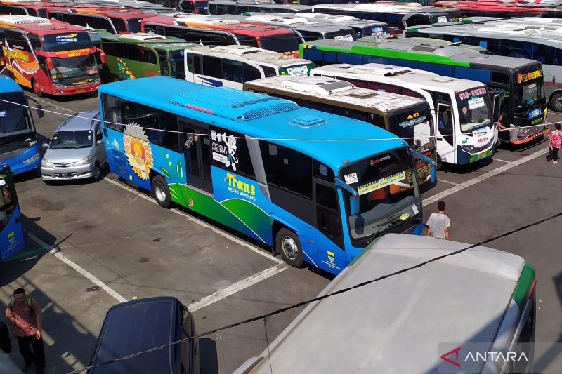 Tarif Bus Kota di Jabar Diusulkan Naik dari Rp 3.200 Jadi Rp 13.000