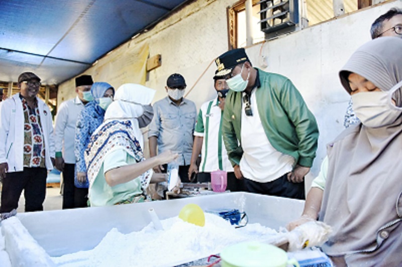 Naikkan Lagi Pamor dan Mutu Garam Cirebon