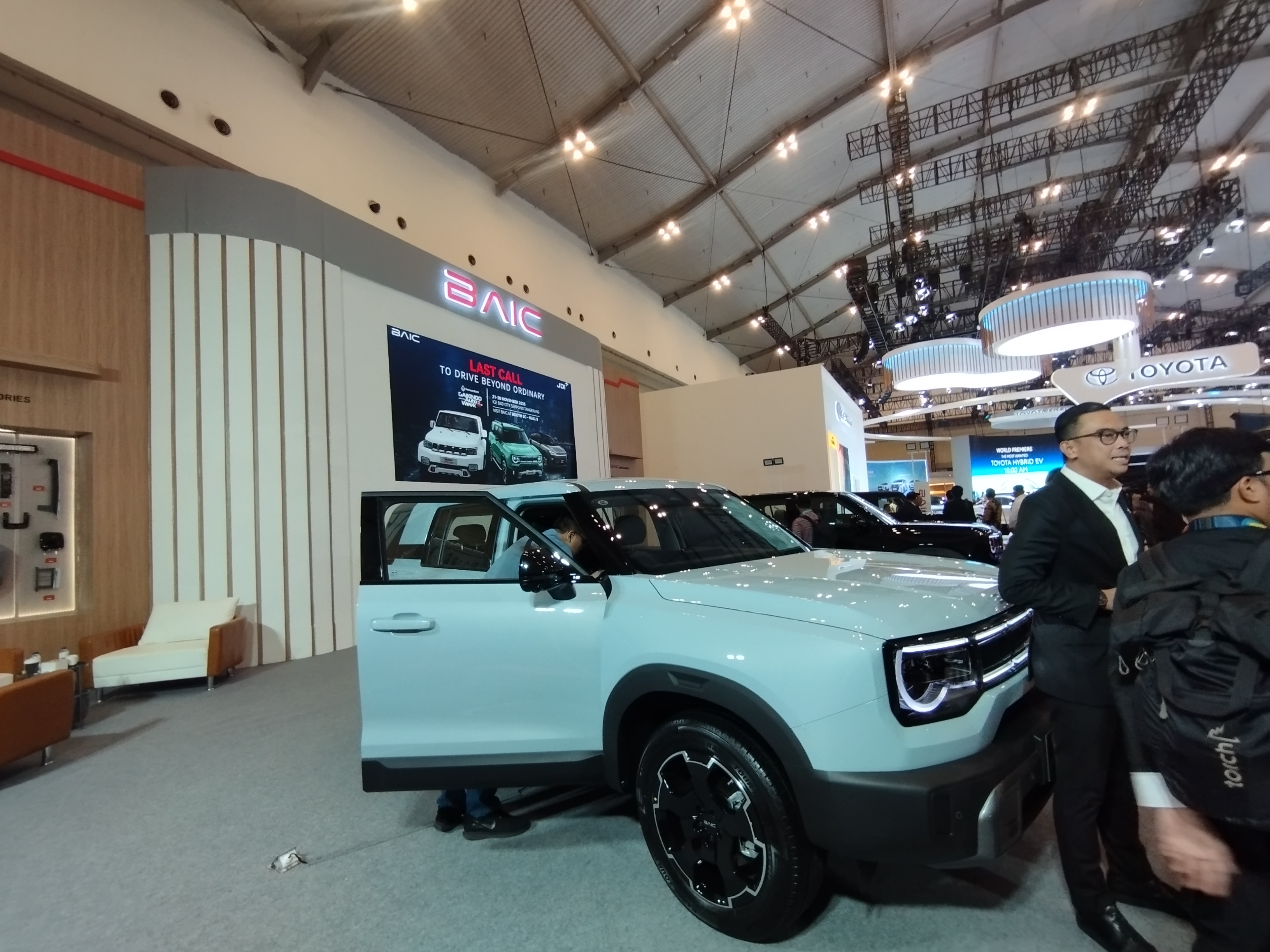 BJ30 Hybrid FWD Debut di GJAW 2025, BAIC Serius Garap Pasar SUV Hybrid di Indonesia