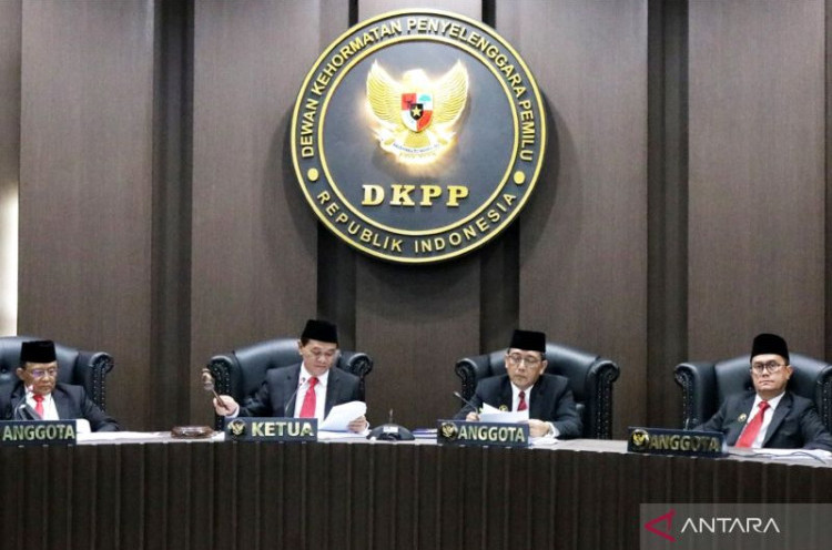 DKPP Kembali Periksa Ketua Bawaslu Rahmat Bagja Hari Ini