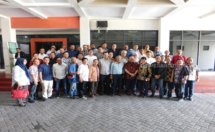 Antisipasi Perlambatan Ekonomi, Ketua DPD Ajak Pengusaha Daerah Kreatif