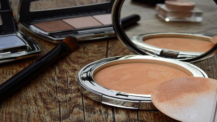 Trik Atasi Salah Pilih Shade Foundation
