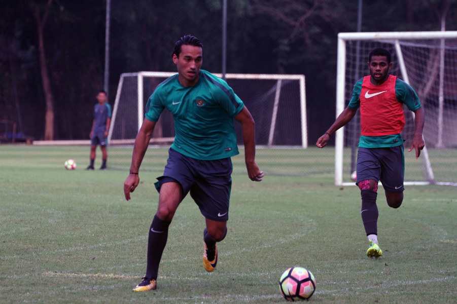 PSSI Hormati Keputusan FIFA soal Status Ezra, Tapi