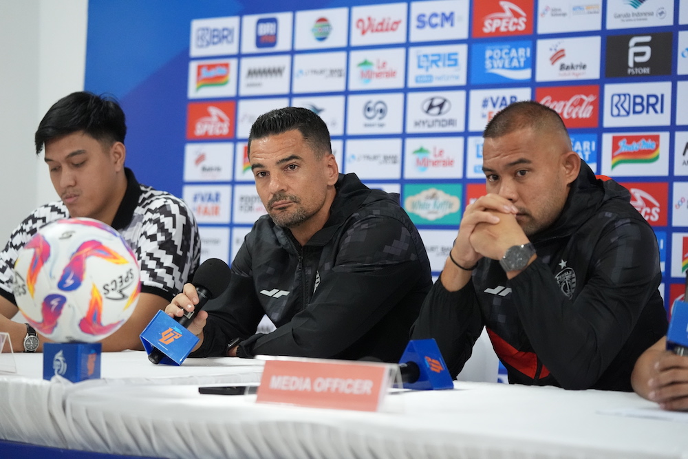 Persija Jamu Persib, Siapa Lebih Ampuh di Patriot Candrabhaga?