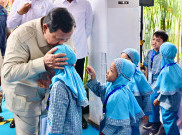 Presiden Prabowo Minta Setiap Kerdatangannya tak lagi Disambut Anak-Anak, Kasihan Lihat Kepanasan dan Ganggu Jam Sekolah