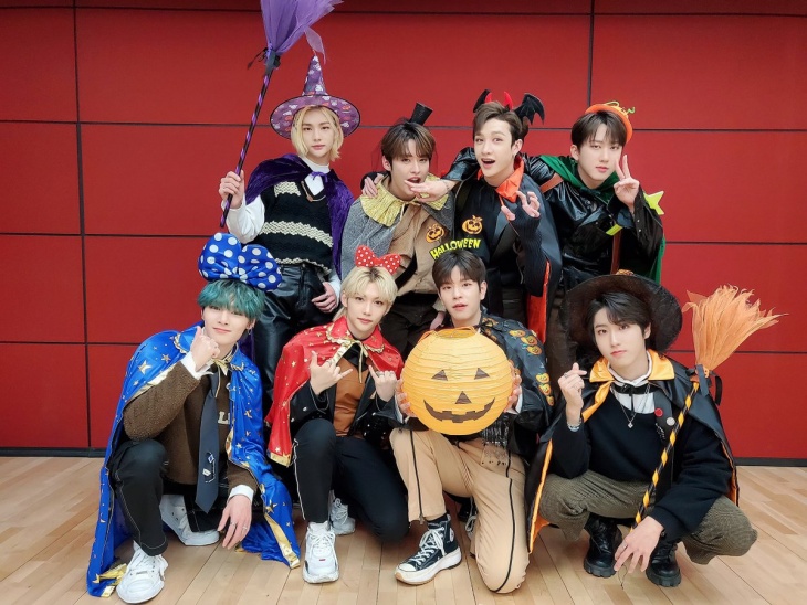 Grup Idola K-Pop Ikut Rayakan Halloween