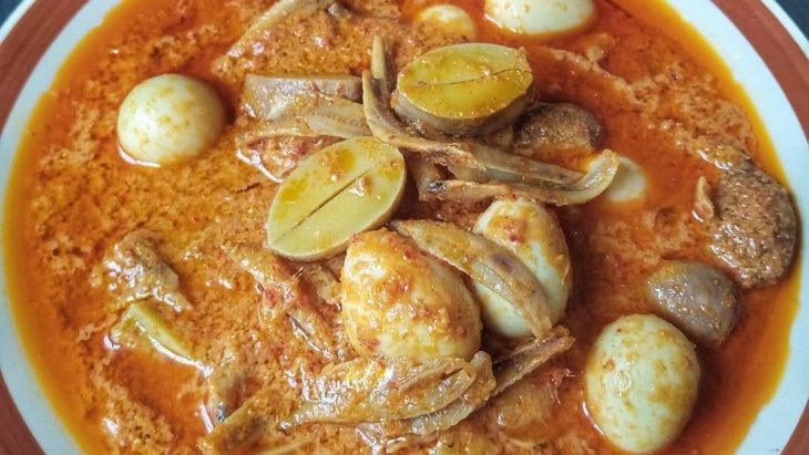 Menu Populer Negara Kumaha Aing: Sambalado Tanak Jariang (Jengkol) asal Padang