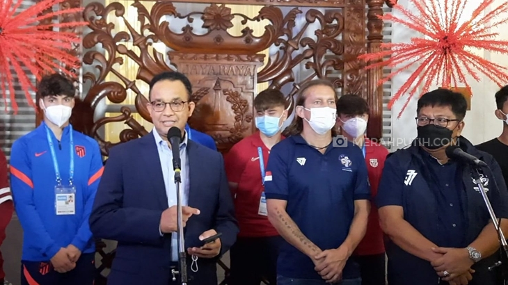 Anies Jamu Pemain Atletico Madrid dan Barcelona di Balai Kota