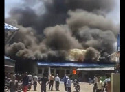 Gudang Kompleks Pesantren Gontor Kebakaran