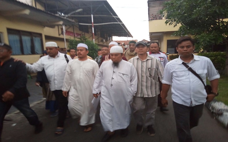 Slamet Ma'arif saat mendatangi Mapolresta Solo