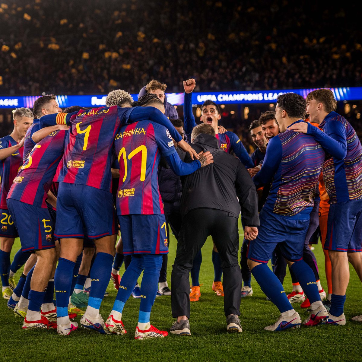 Barcelona Kalahkan Newcastle 7-2 dalam Laga yang Gila Menurut Hansi Flick