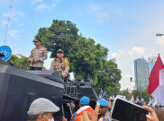Ribuan Personel Gabungan Kawal Pendaftaran Bacapres di KPU