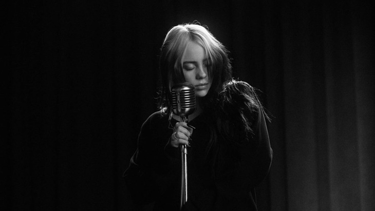 Rilis Video Klip 'No Time to Die', Billie Eilish Tampil dengan Nuansa Hitam Putih