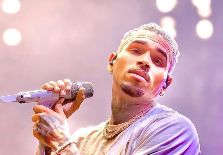Lirik Lagu 'Girl You Loud', Single Kolaborasi Chris Brown bersama Tyga