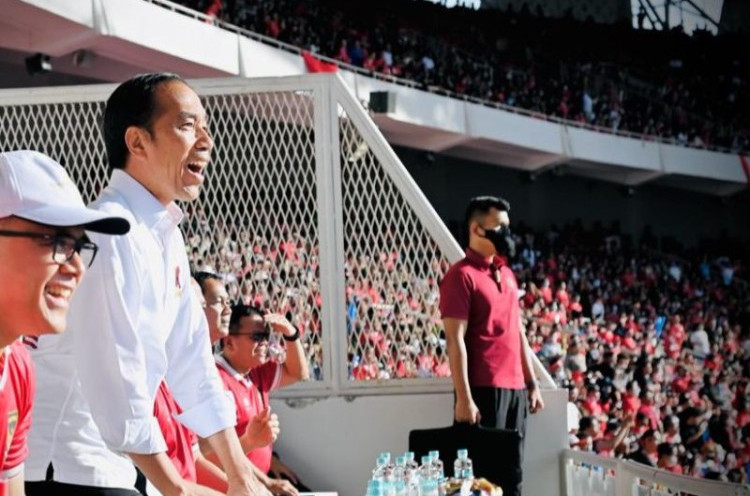 Jokowi Yakin Timnas Indonesia Bisa Raih Hasil Terbaik di Leg Kedua Lawan Vietnam