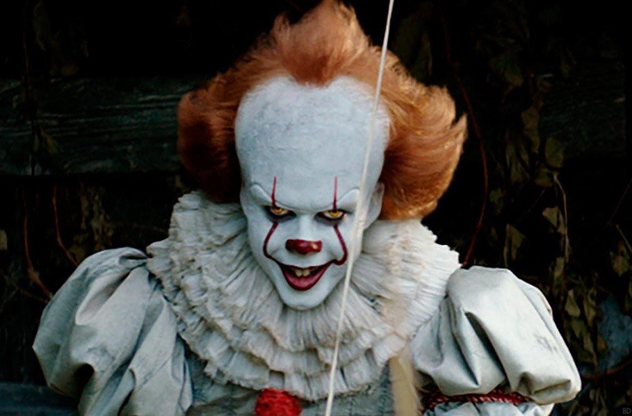 Badut Pennywise Kembali Menghantui di Sekuel Film It: Chapter Two