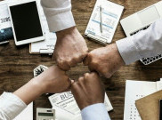3 Tips Meningkatkan Kepercayaan Diri di Lingkungan Kerja 