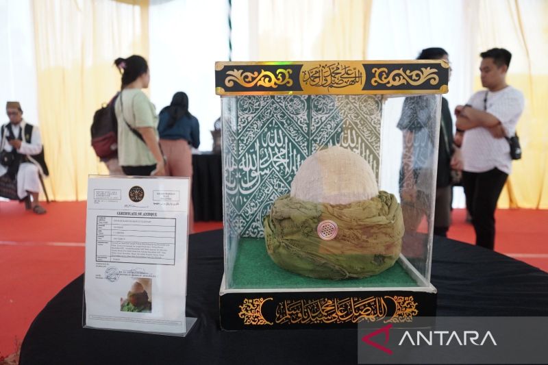 Cukup Bayar Rp 50 Ribu Lihat Pameran 10 Artefak Peninggalan Nabi Muhammad