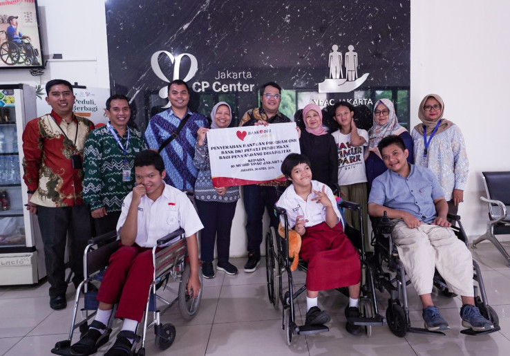 Penyandang Cerebral Palsy Dapat Bantuan Dana Pendidikan dari Bank DKI