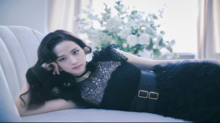 MV 'FLOWER' Jisoo BLACKPINK Catat Rekor Capai 300 Juta Views