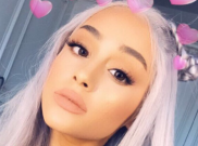 Ariana Grande Ubah Warna Rambut