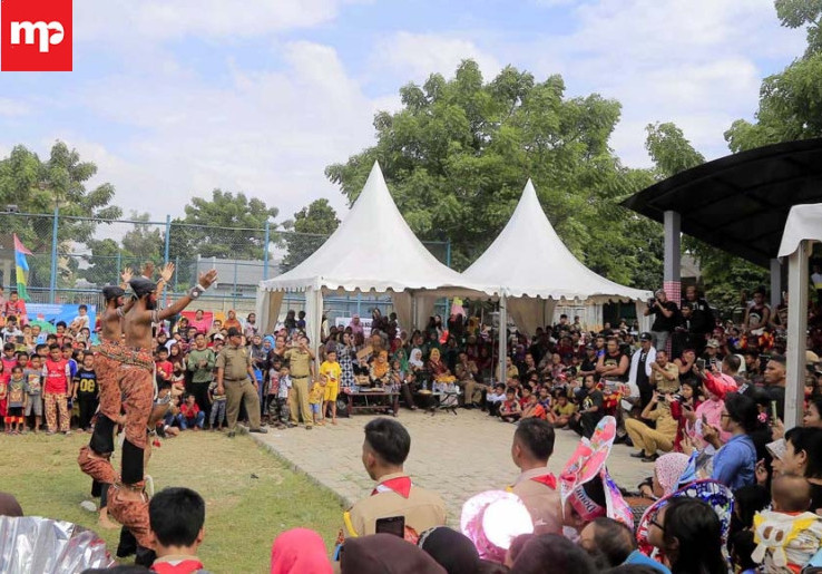 Kirab Budaya Pameran Pembangunan Tampilkan Kesenian Lintas Etnik