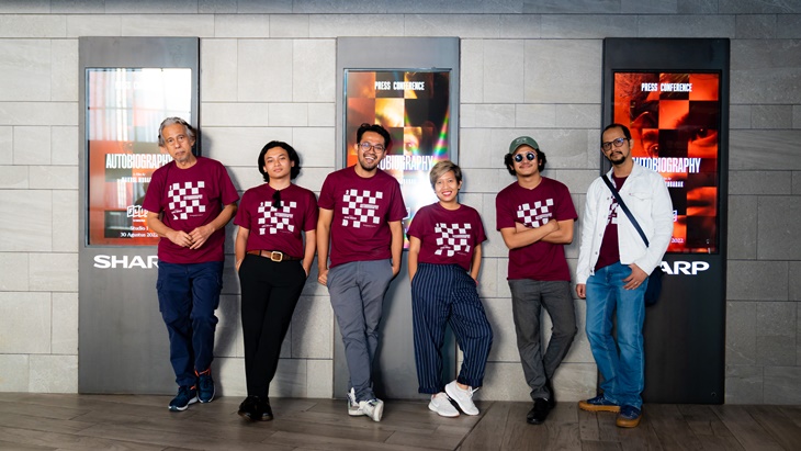 Autobiography Dipenuhi Ketegangan dan Kegelapan