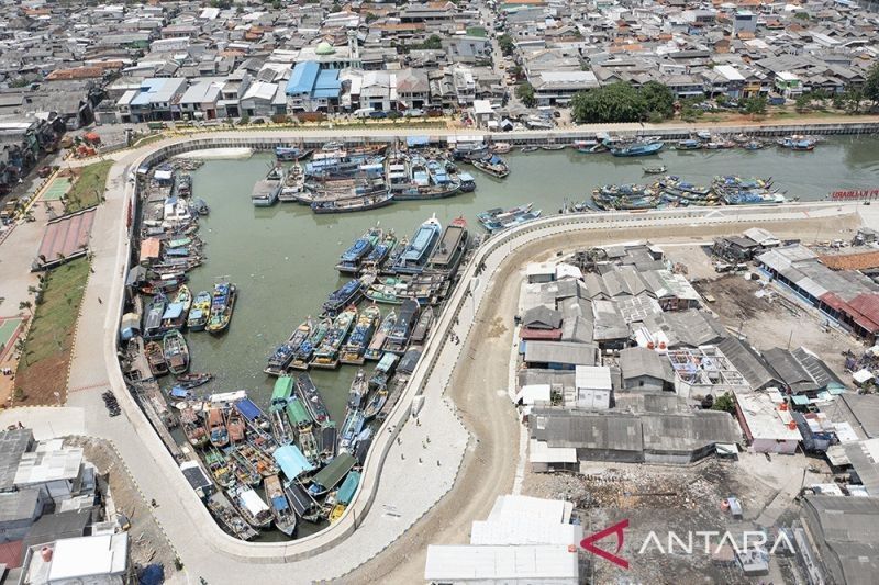 Tanggul Pantai Jakarta Dipastikan Rampung Tahun Ini