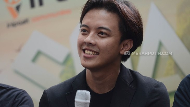 Lagu Rumah tentang Cinta Terhalang