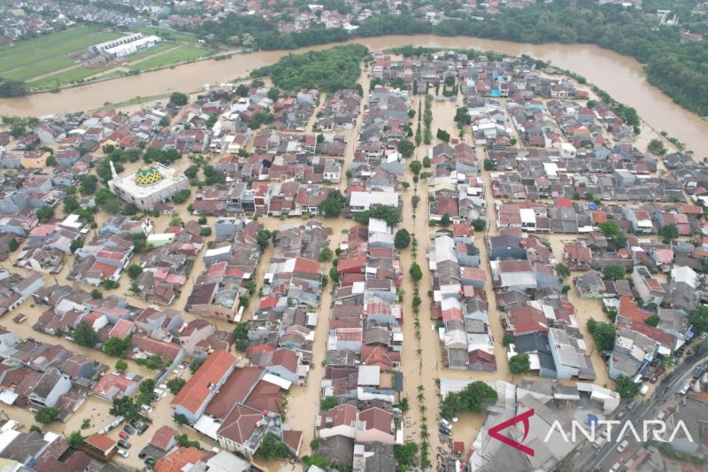 Raibnya 39 Situ dan Ratusan Pelanggaran Tata Ruang Jabodetabek-Puncak Picu Banjir