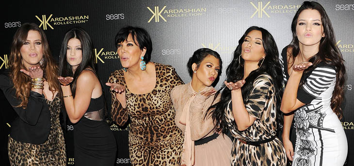 Keluarga Kardashian Kepergok Liburan, di Uluwatu, Bali?