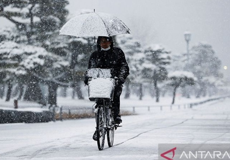 30 Orang Meninggal Menyusul Hujan Salju Ekstrem di Jepang