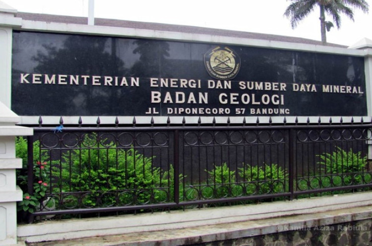 Badan Geologi Ungkap Penyebab Lubang Misterius di Sukabumi