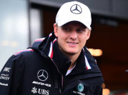 Schumacher Harapkan Kursi Mercedes F1