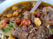 Soto Mata Sapi, Wujudnya Ekstrem tapi Rasanya Lezat