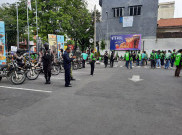 Antrian Membludak, Polisi Bubarkan Antrian Promo BTS Meals di McDonald's Solo
