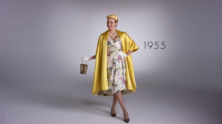 Pakaian tren 1945. (Foto: Screenshot Youtube/GlamGlam, Inc.)