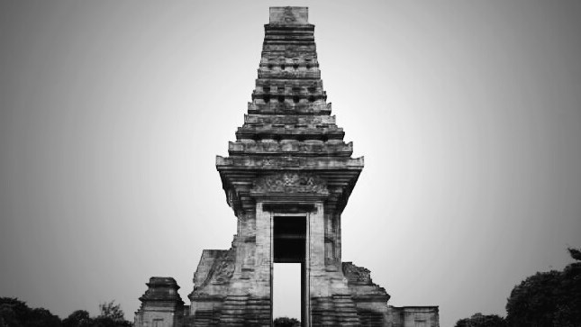 Uraian Nagarakrtagama Tentang Pusat Kota Majapahit