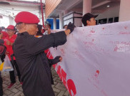 3.000 Cap Jempol Darah Dukung Megawati Ketum PDIP 2025-2030