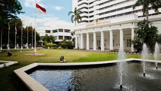 WNI Diperingatkan Waspada dan Batasi Kunjungan ke Daerah yang Berpotensi Konflik di Thailand - Kamboja