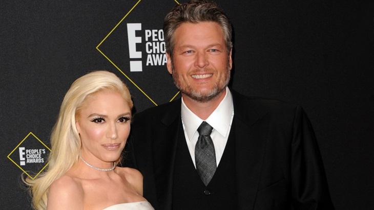 Blake Shelton Melamar Gwen Stefani di Tengah Kehadiran Keluarga