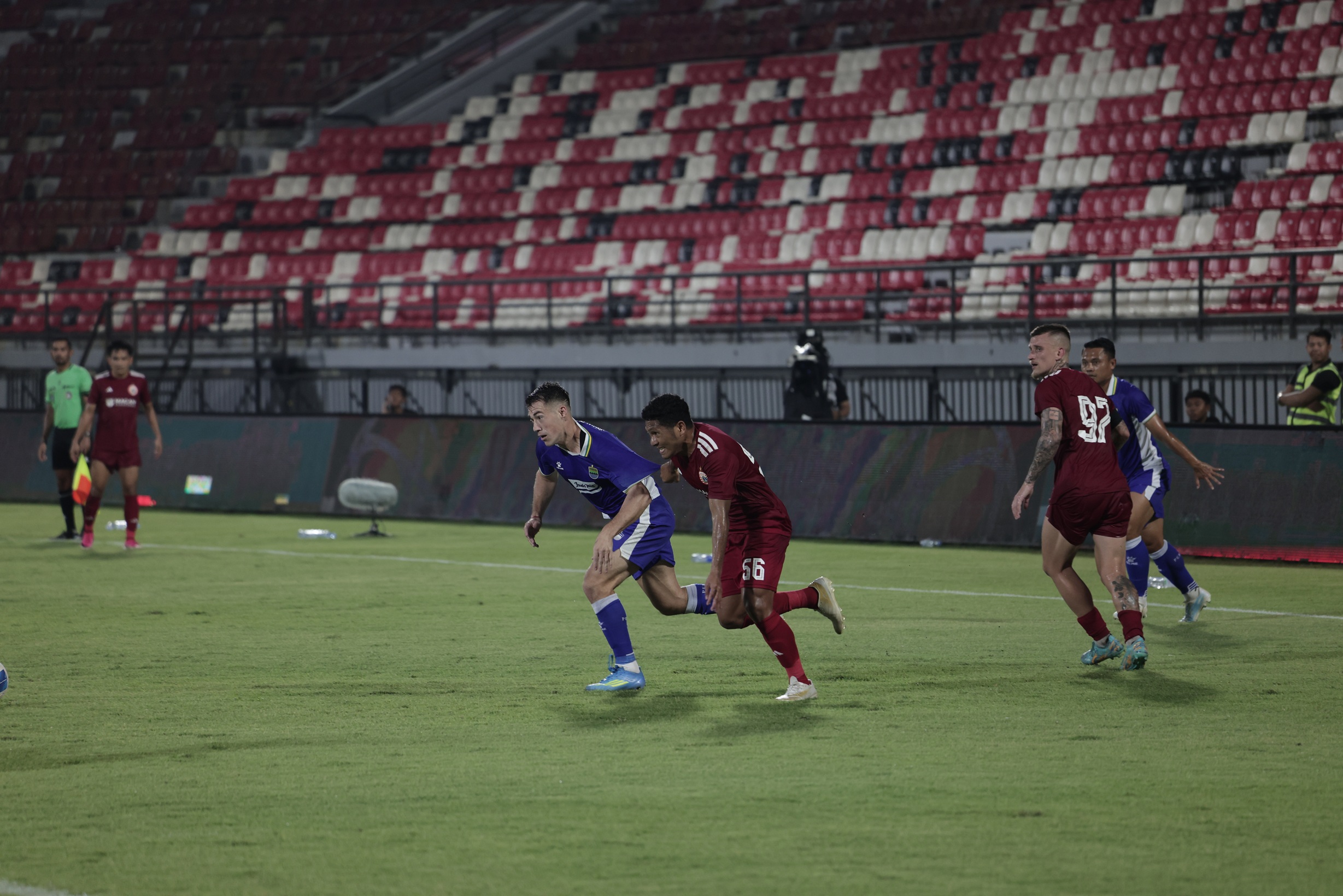 Antusiasme Tinggi Usai Debut Singkat bersama Persib, Mariano Peralta Berpeluang Main Lebih Lama di Final Vs Persebaya