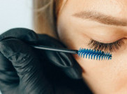 3 Cara Sederhana Bikin Eyelash Extension Lebih Tahan Lama