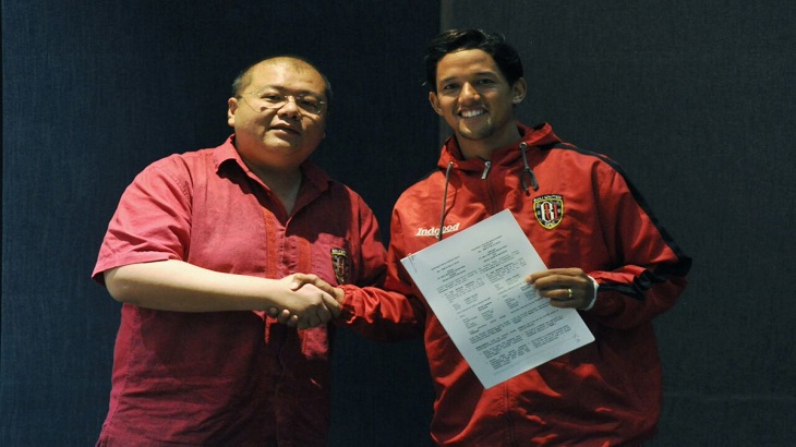 Irfan Bachdim Perpanjang Masa Bakti di Bali United