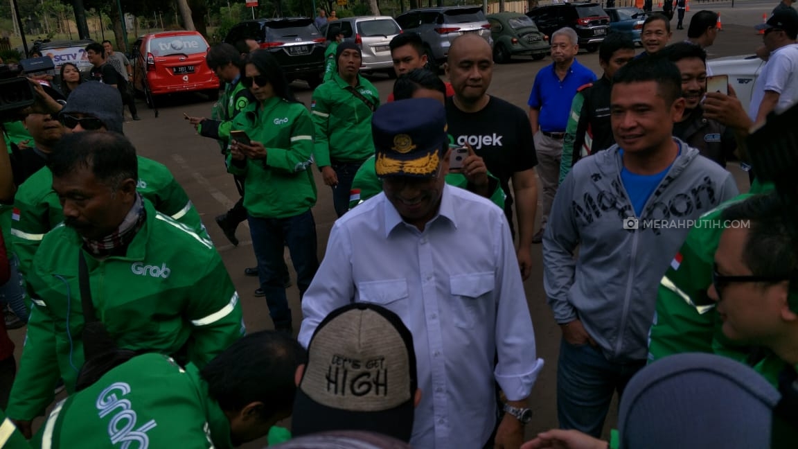 Menhub Minta Ada Kelonggaran Perluasan Ganjil Genap untuk Taksi Online